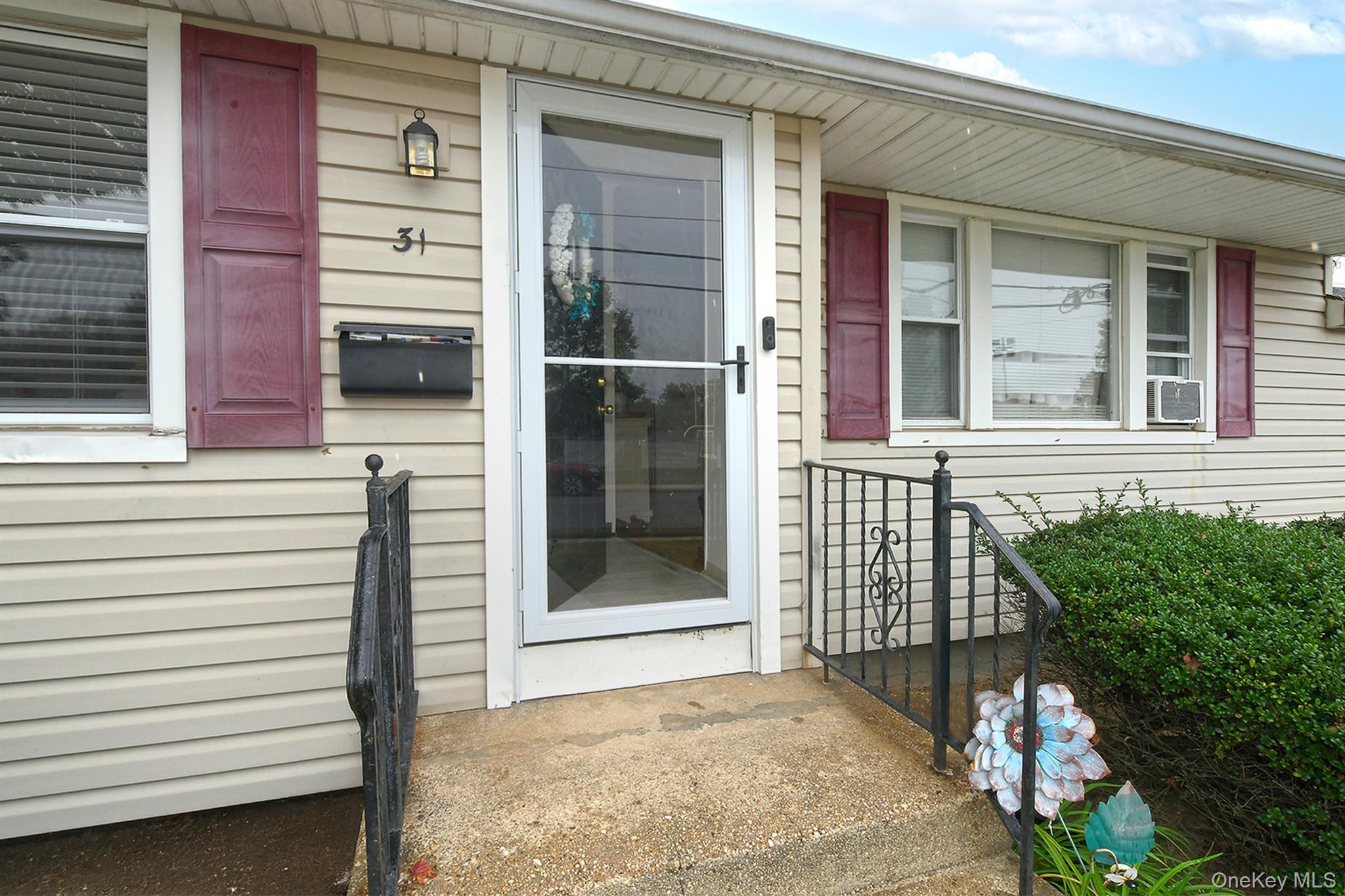 31 Cherry Lane