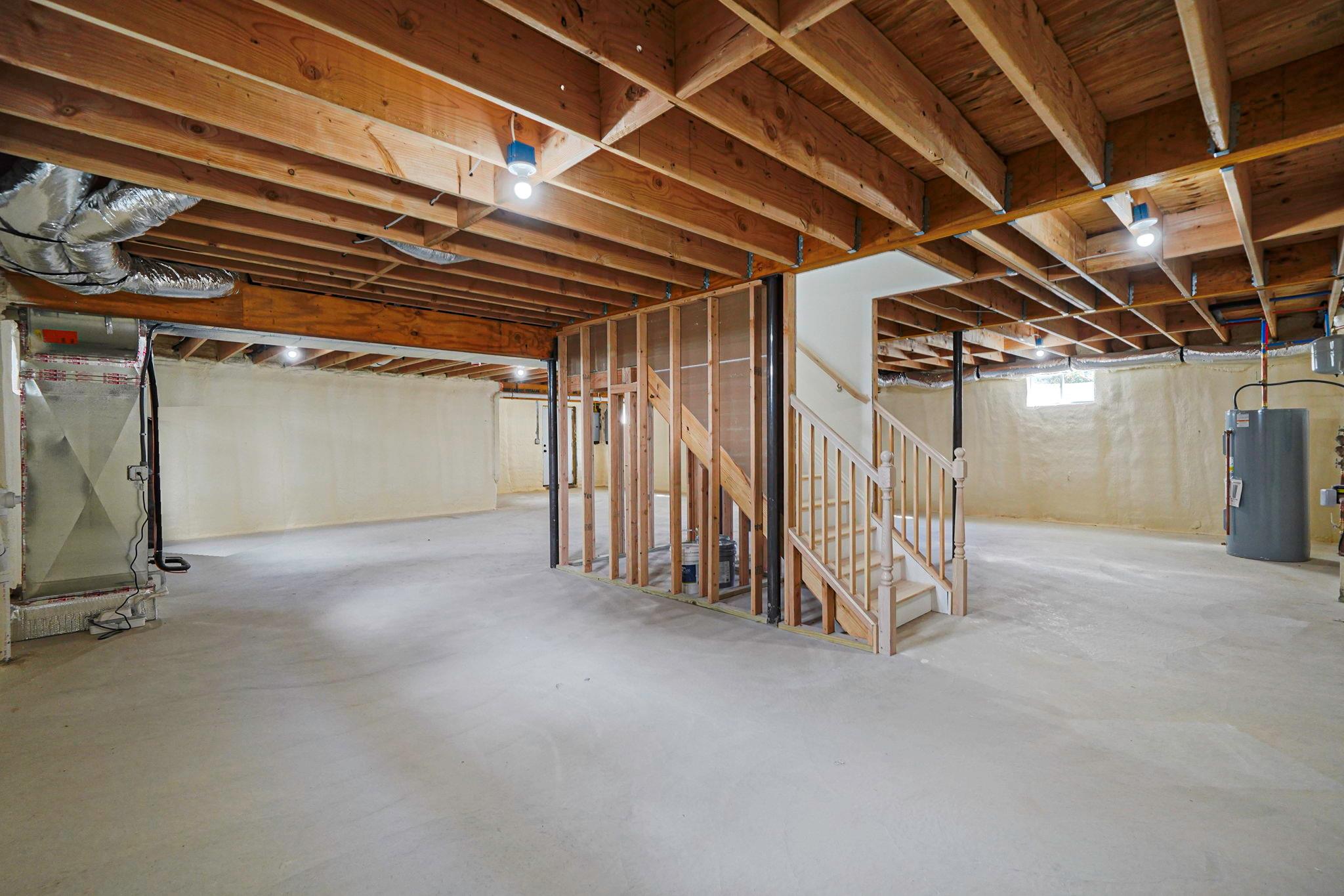 2334 Hoffman Ave, Elmont, New York image 49