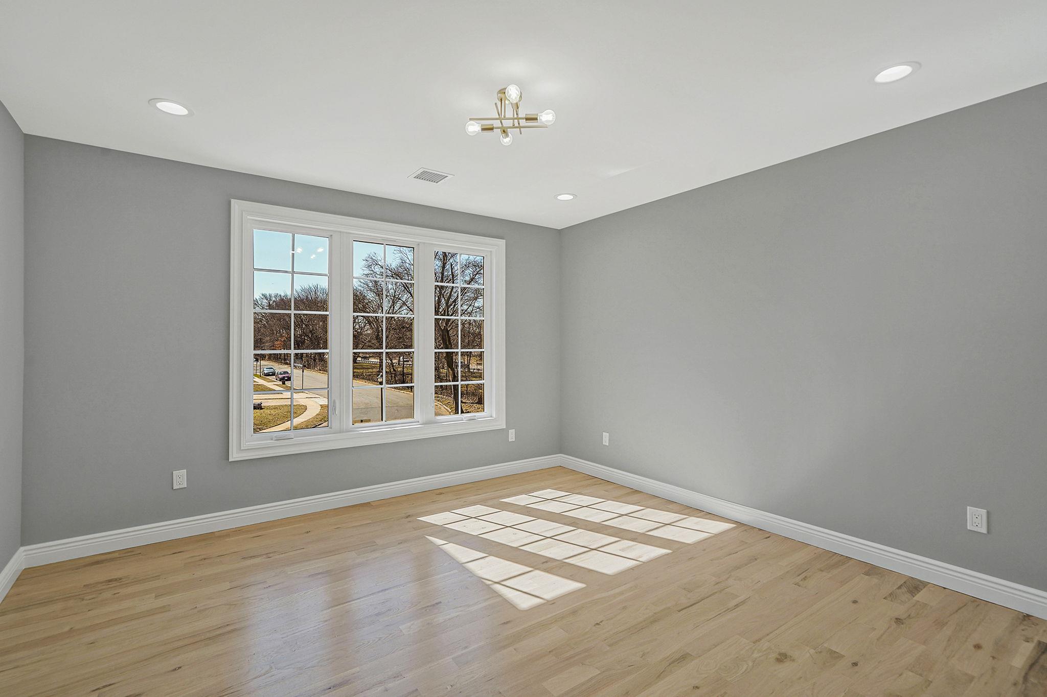 2334 Hoffman Ave, Elmont, New York image 21