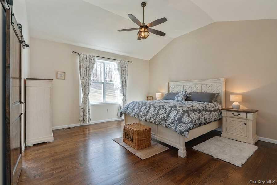 Milton, New York 12547, United States, 3 Bedrooms Bedrooms, ,2 BathroomsBathrooms,Residential,Active,237042