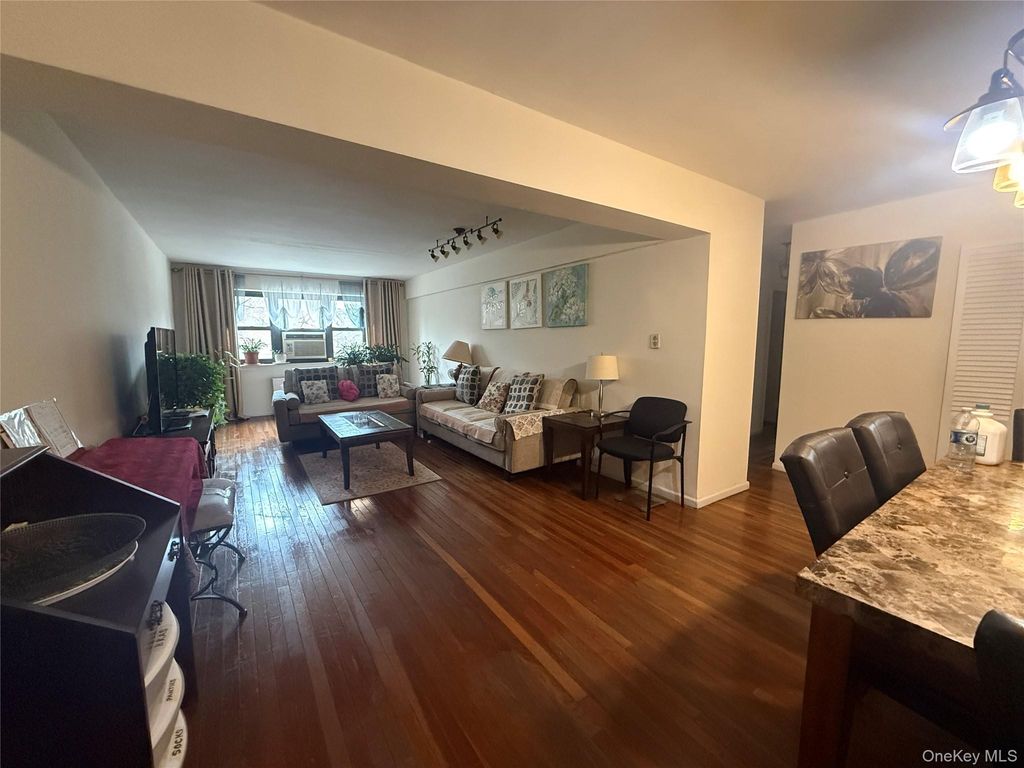 Photo of 13825 31st Drive #2F, Flushing, NY 11354 (MLS # 961642)