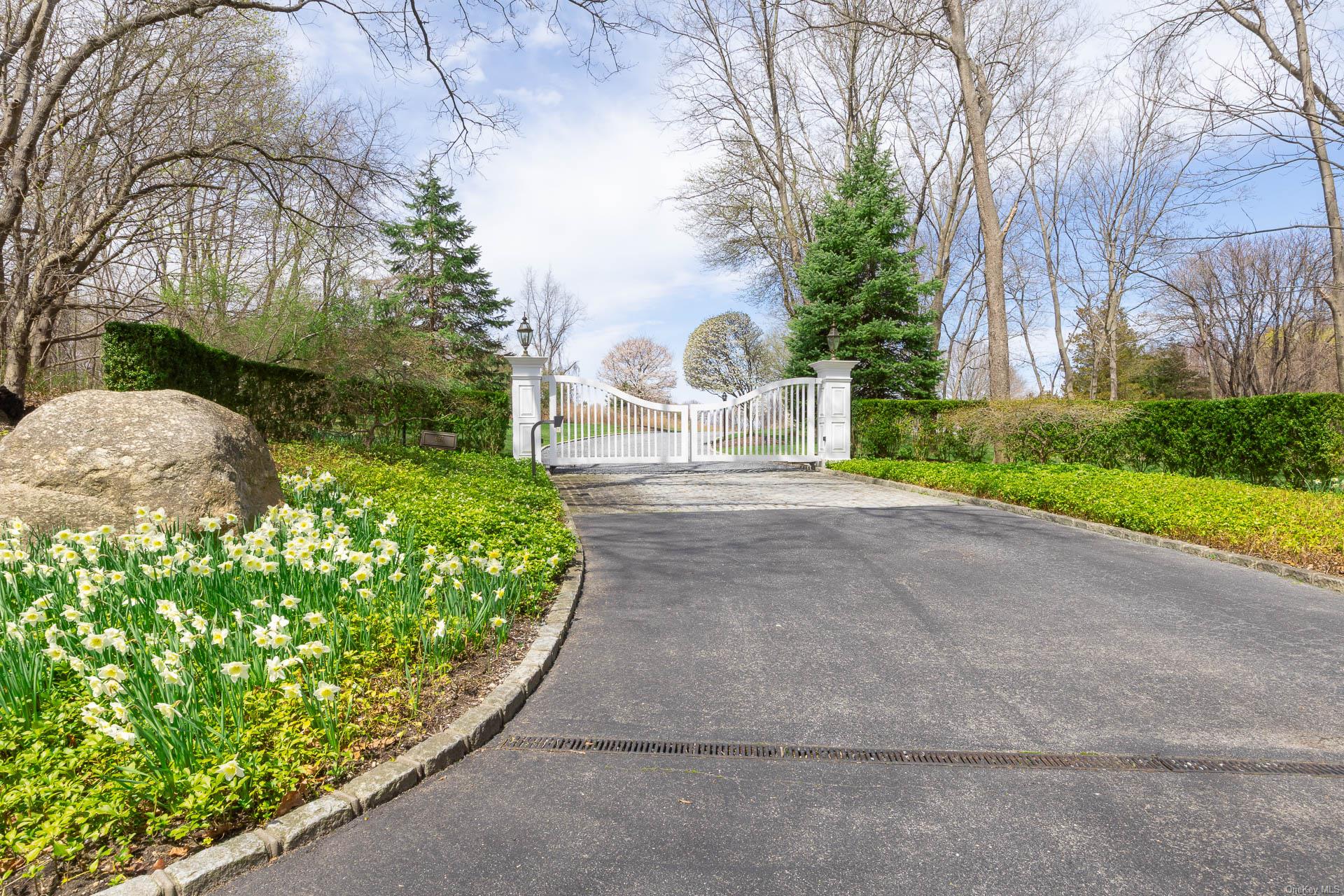 697 Short Beach Road