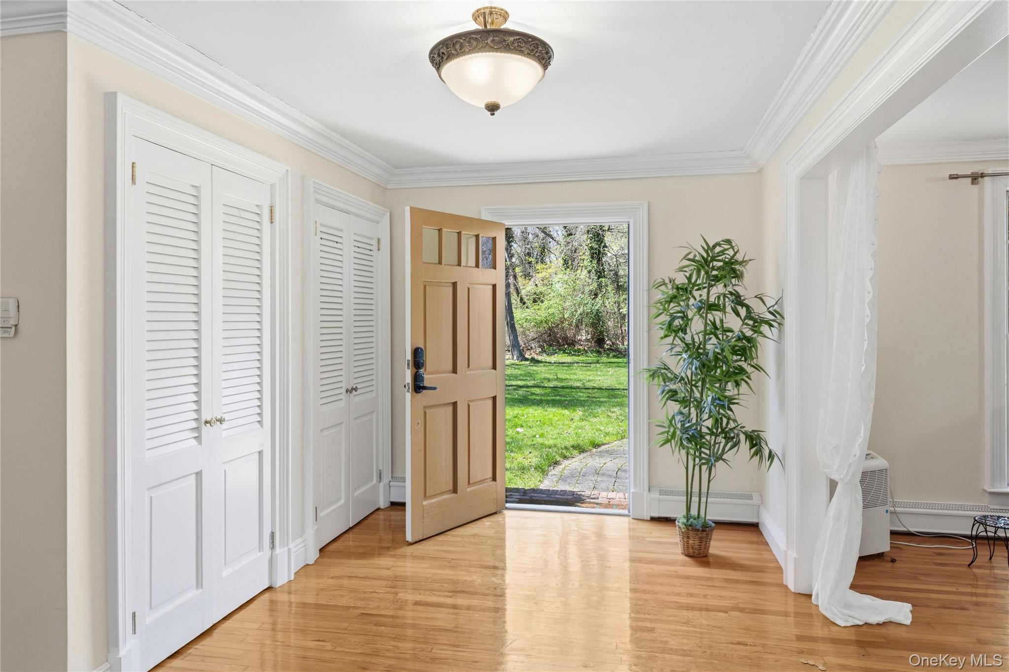 235 Centre Island Road