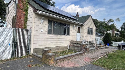 Homes For Sale - 44 Lafayette Avenue<br/> Suffolk County, Amityville, NY 11701