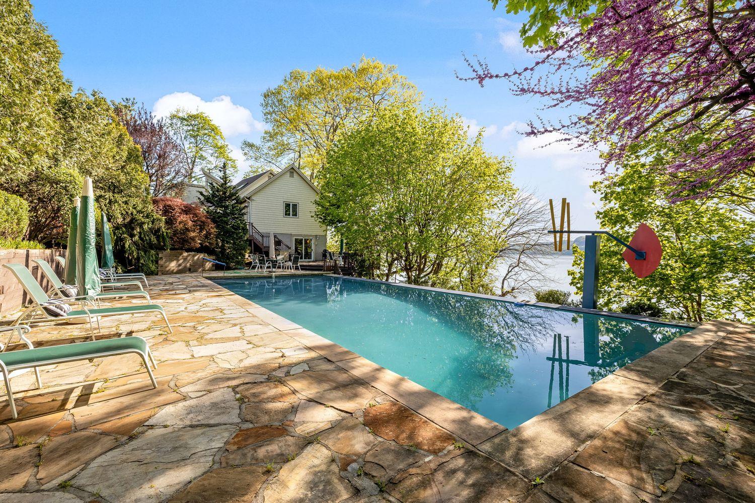 444 River Road, Briarcliff Manor, New York image 44