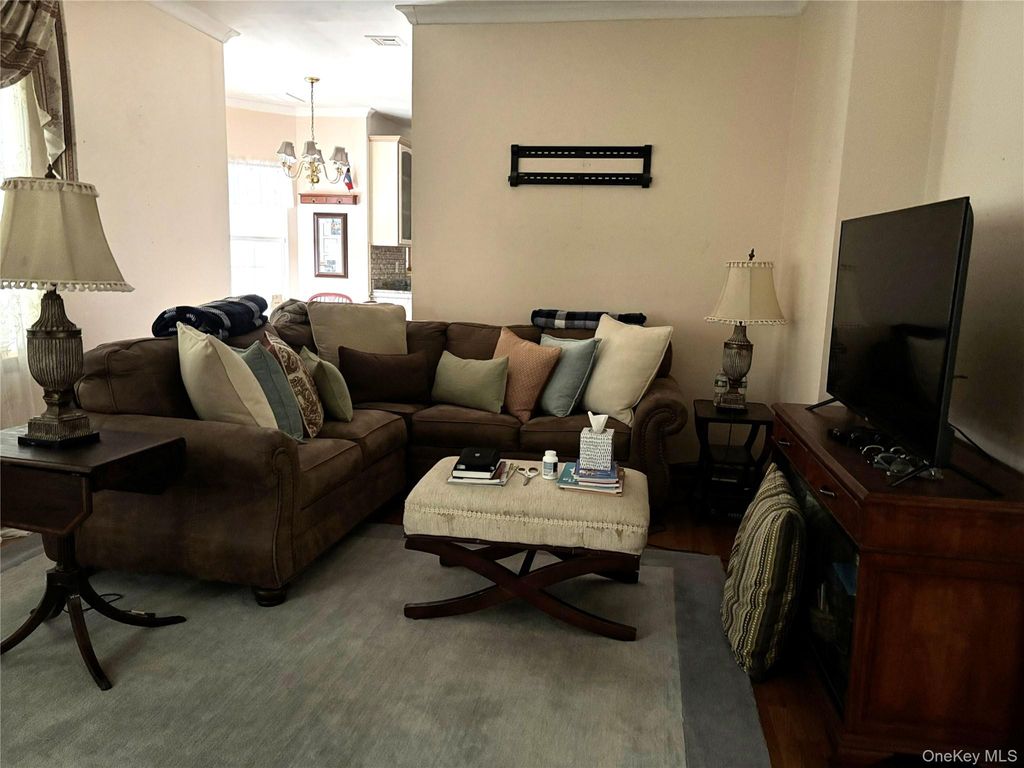 Photo of 2 Melissa Lane, Washingtonville, NY 10992 (MLS # 963847)