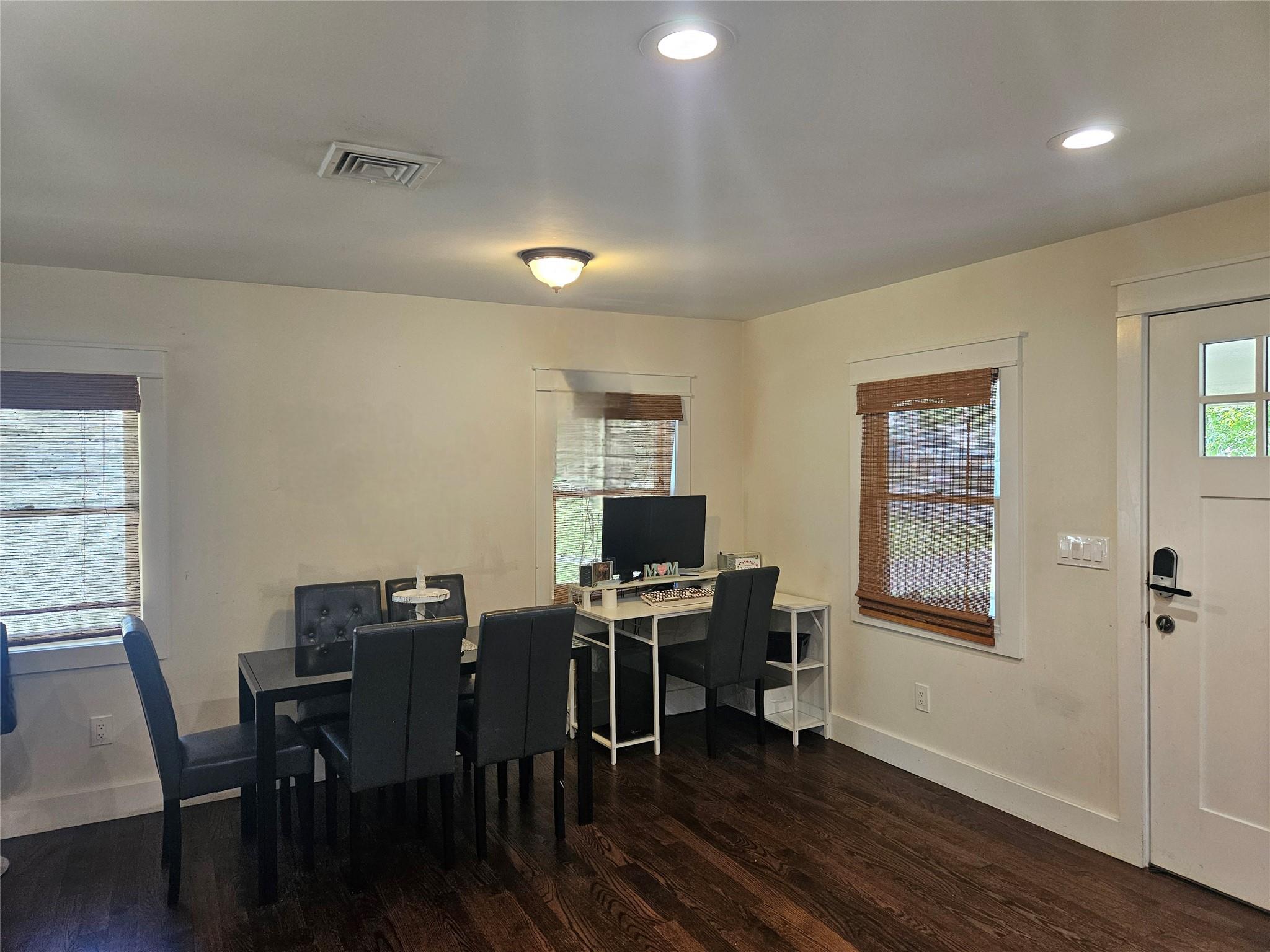 15 Ormond Avenue, Selden, New York image 4