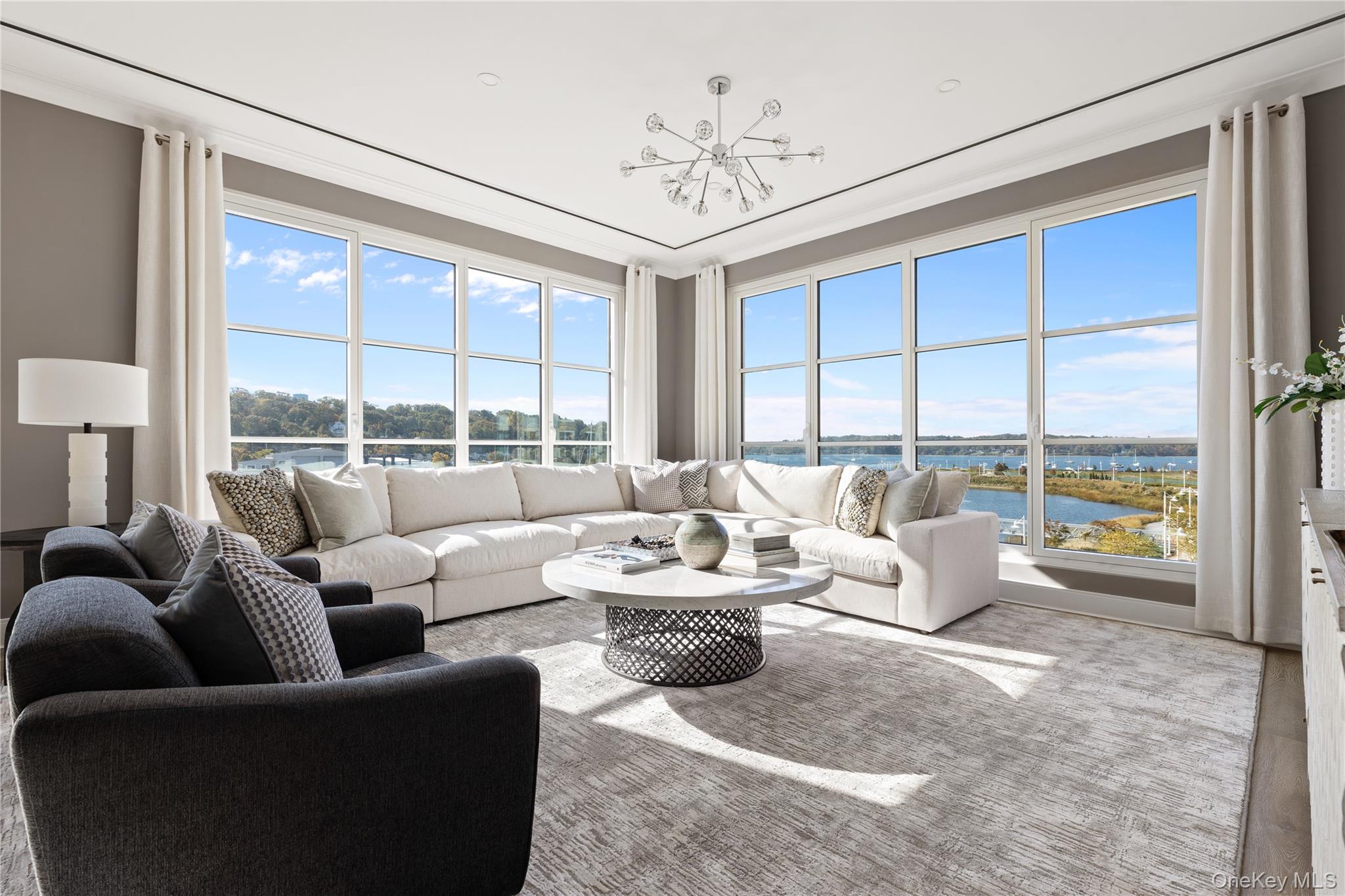 100 Garvies Point Road 1036