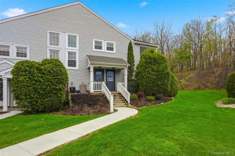 Condo For Sale - 43 The Knolls<br/> Warwick, NY 10990