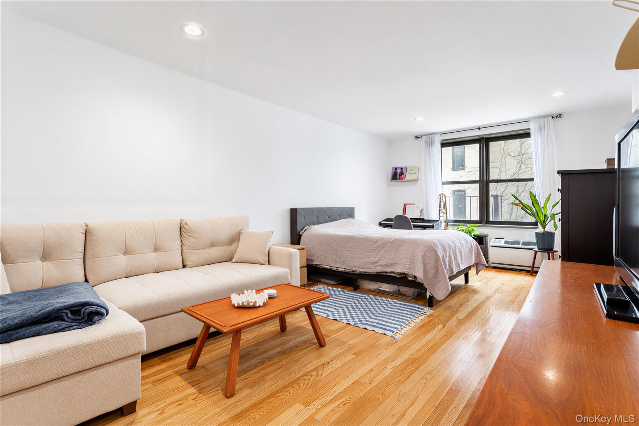 140 Seventh Avenue 4-S