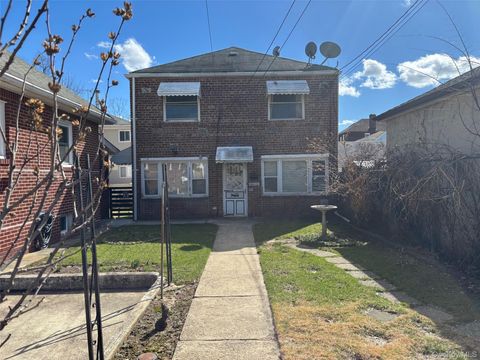 Multifamily For Sale - 12212 6th Avenue<br/> College Point, NY 11356