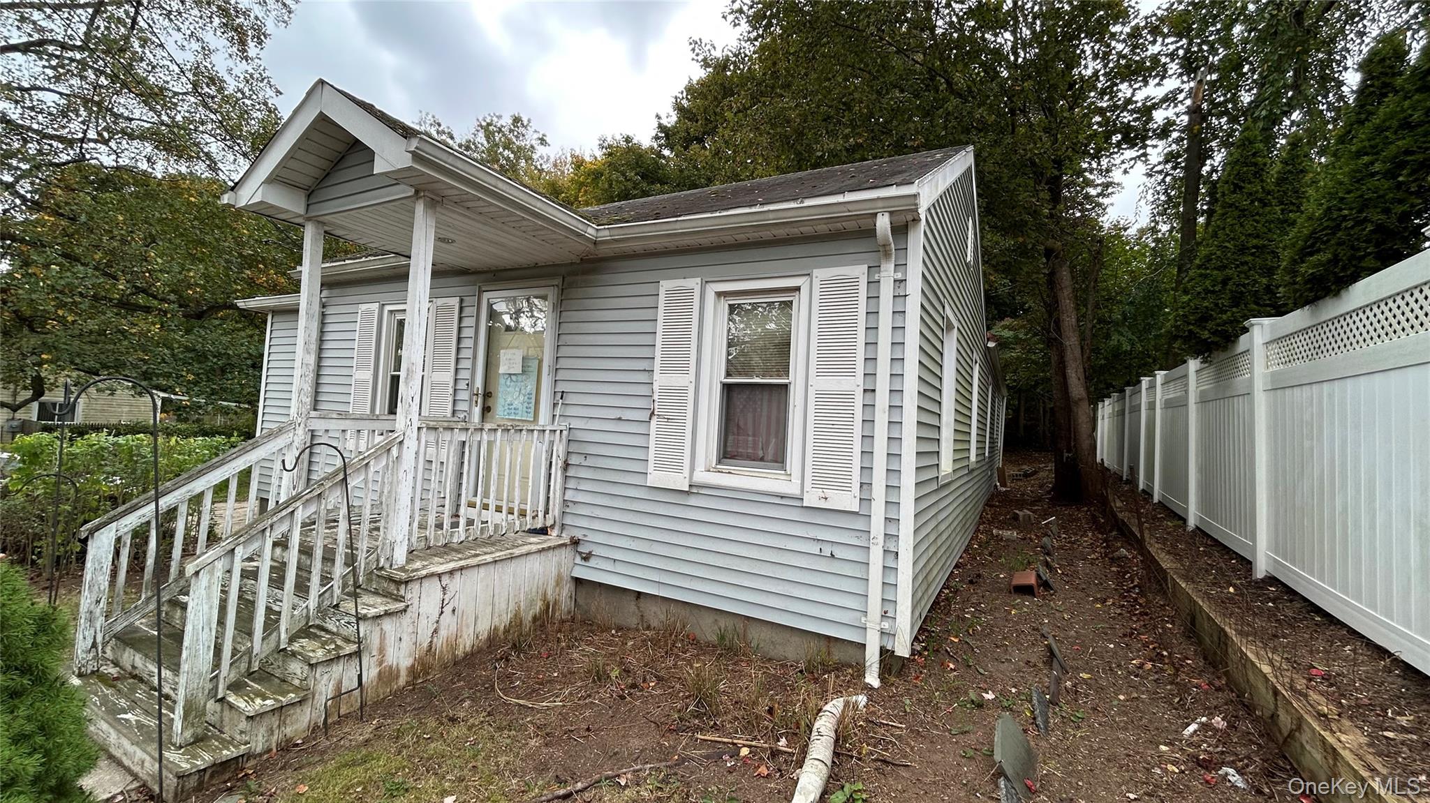 21 Newfoundland Avenue