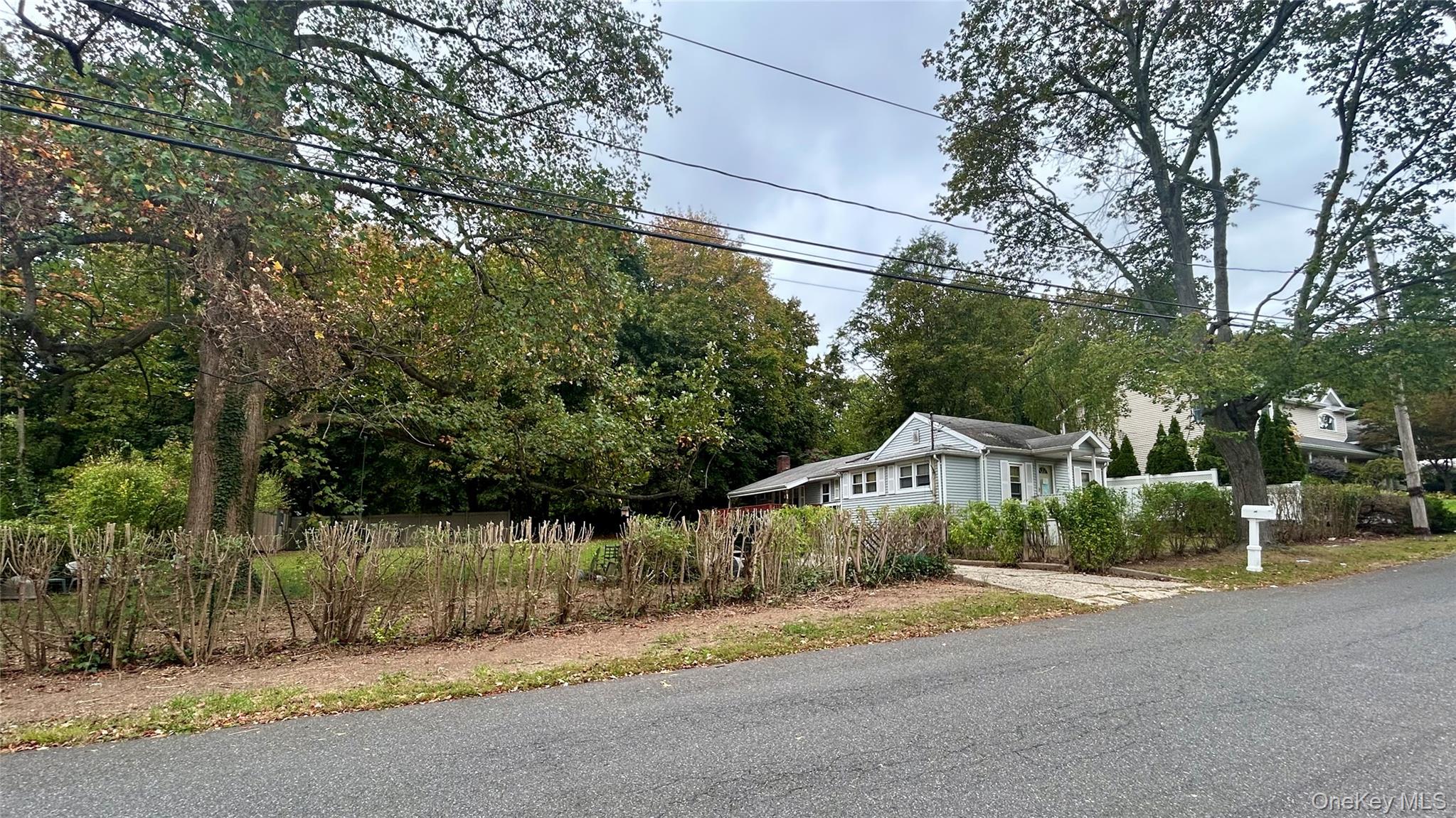 21 Newfoundland Avenue