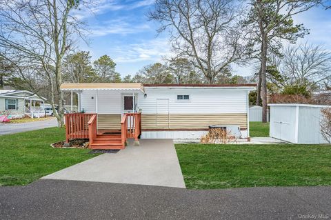 Mobile Home For Sale - 525 Riverleigh Avenue #29<br/> Riverhead, NY 11901