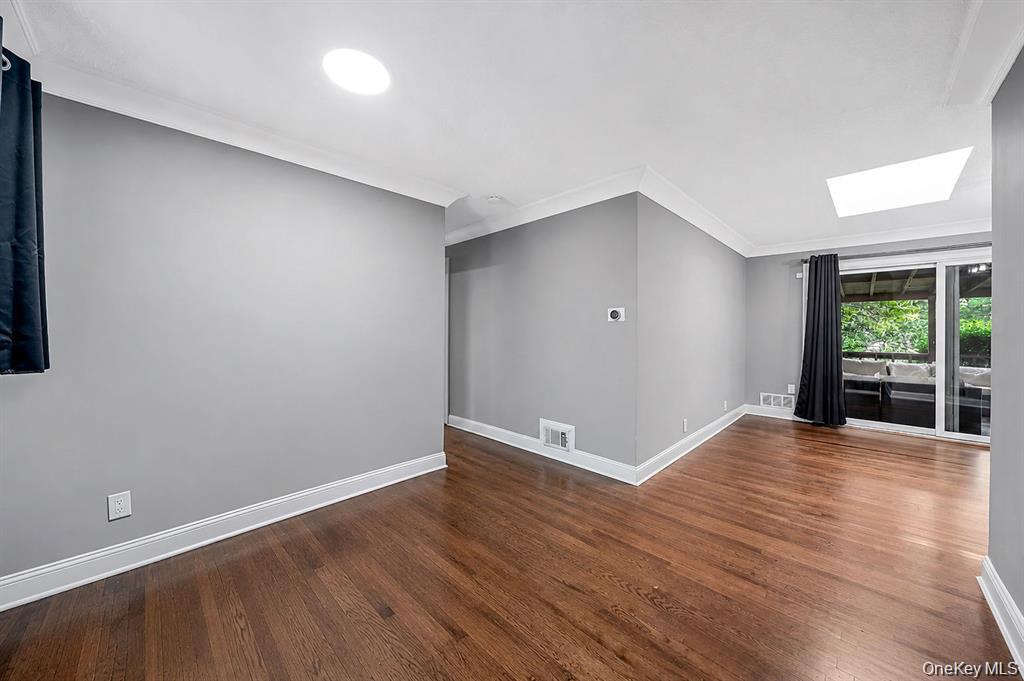 18 Edi Avenue