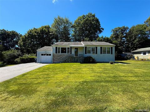 Homes For Sale - 7 Dene Road<br/> Newburgh, NY 12550
