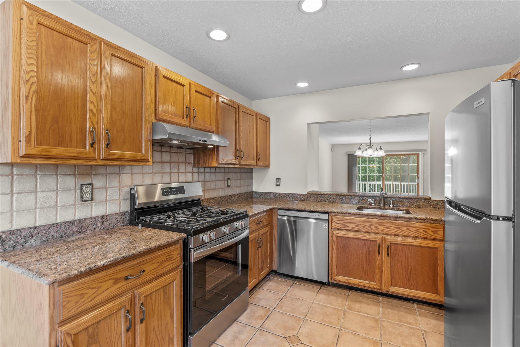 1102 Scarborough Drive, Brewster, New York image 6