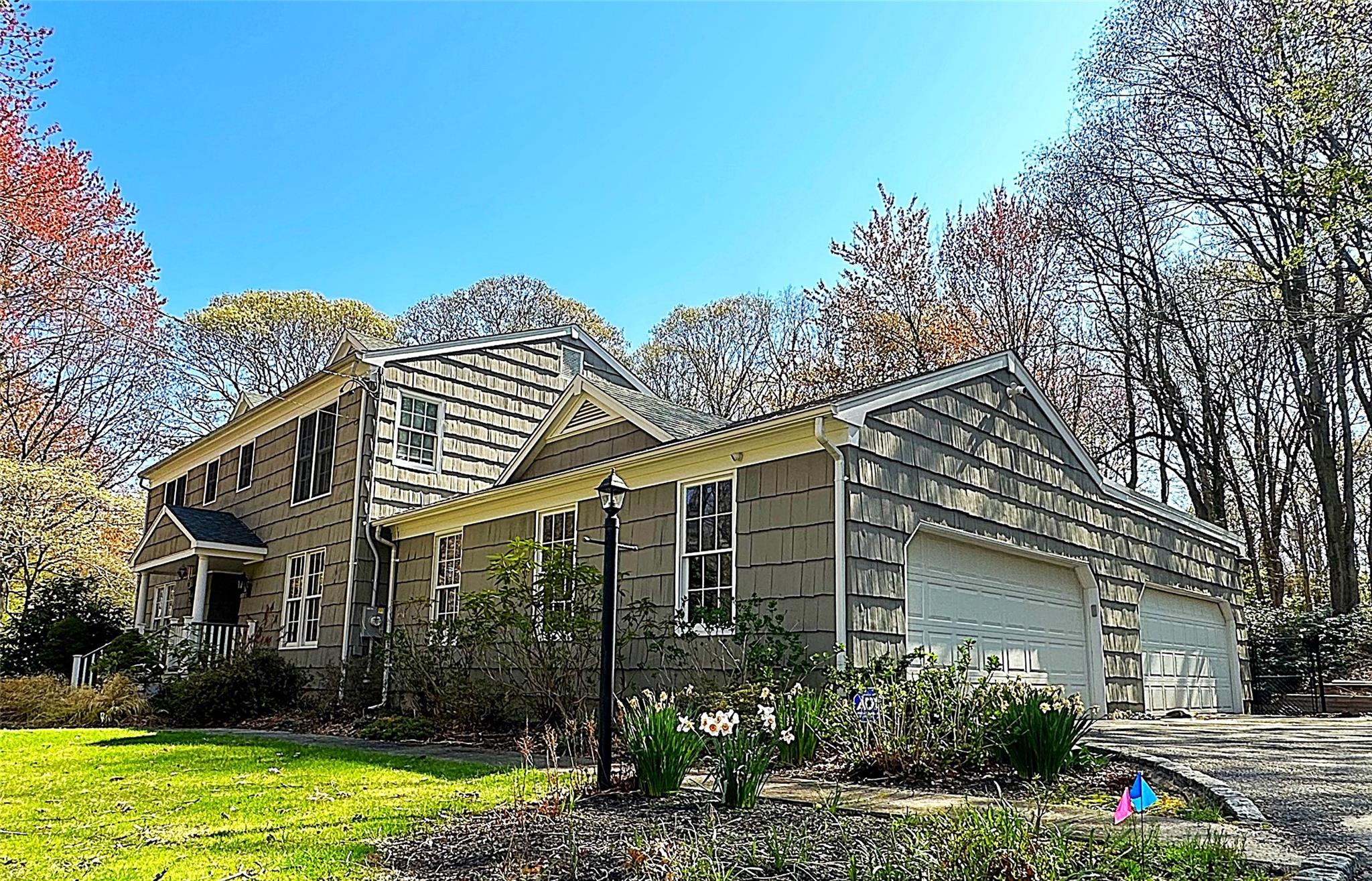 39 Cliff Road, Port Jefferson, Florida image 2