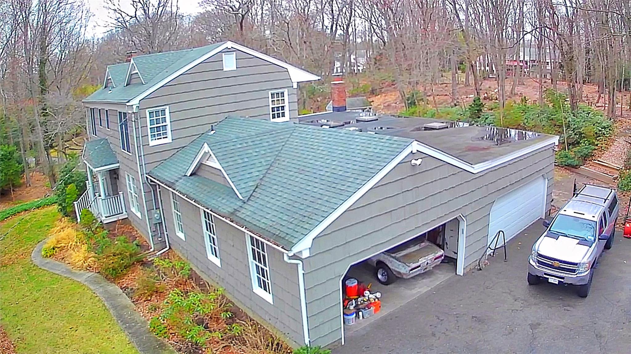 39 Cliff Road, Port Jefferson, Florida image 3