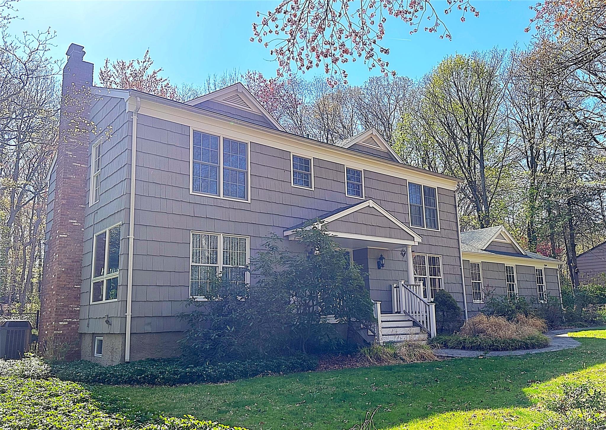 Property for Sale at Cliff Road, Port Jefferson, Hamptons, NY - Bedrooms: 4 
Bathrooms: 3  - $1,100,000