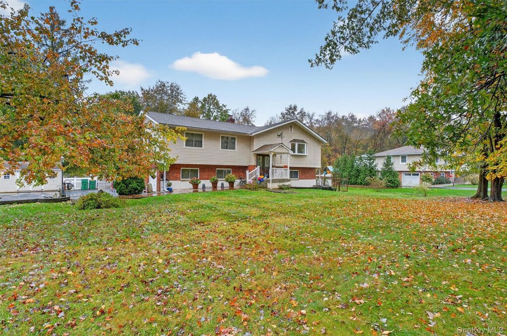 Photo of 74 Lyndon Road, Fishkill, NY 12524 (MLS # 919817)