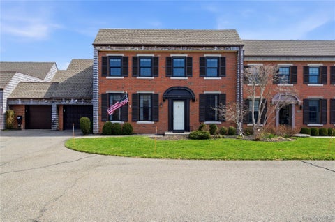 Condo For Sale - 282 Helm Lane<br/> Bay Shore, NY 11706