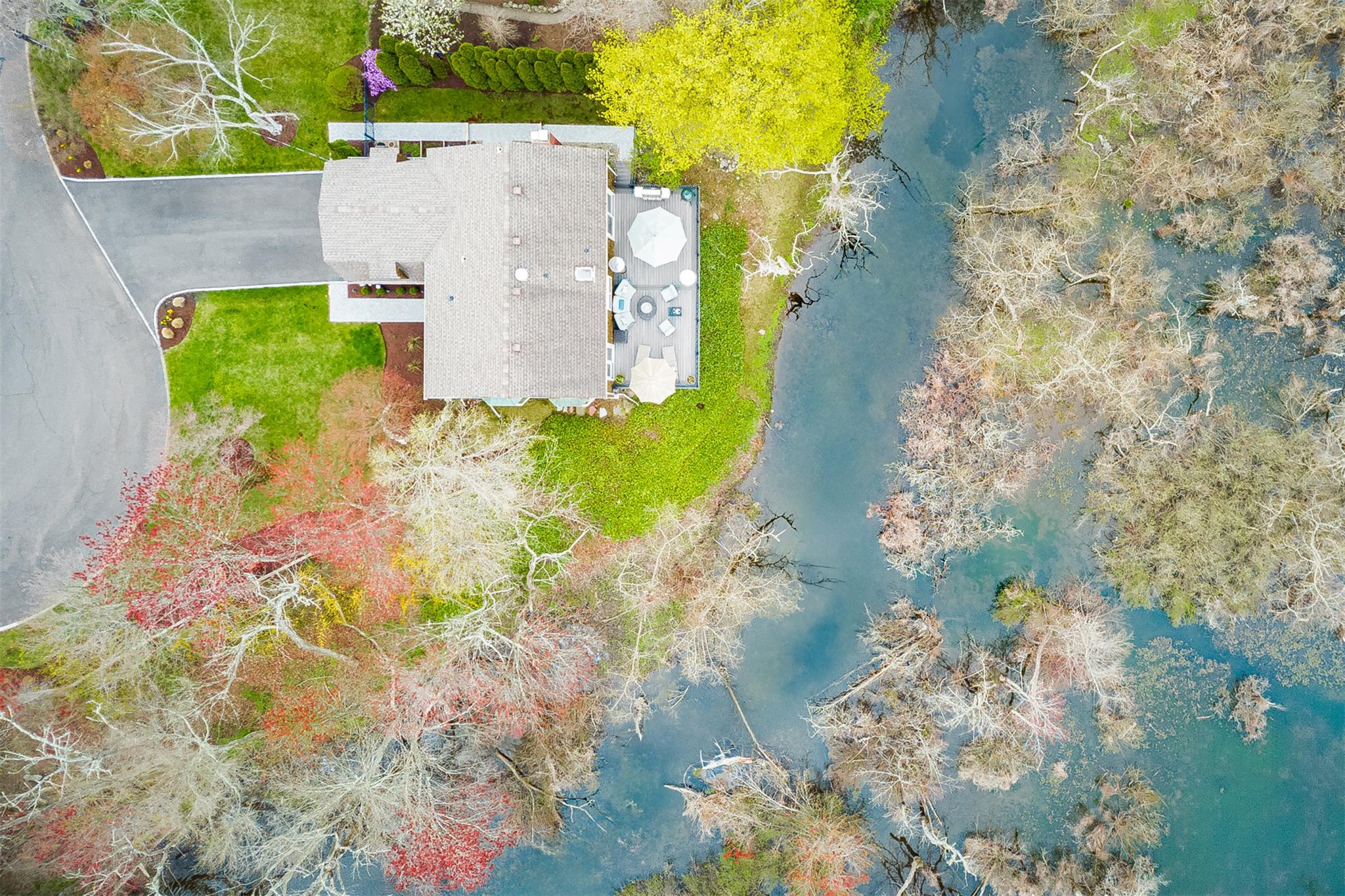 10 Marian Drive, Suffern, New York image 4
