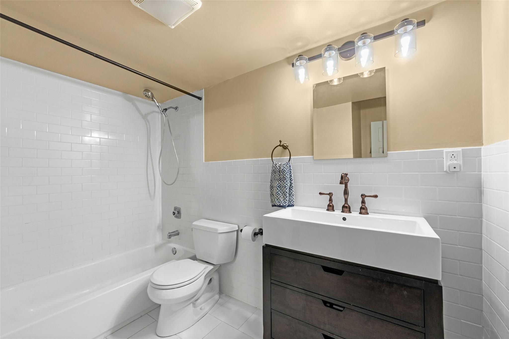 9965 Shore Road #6B, Brooklyn, New York image 8