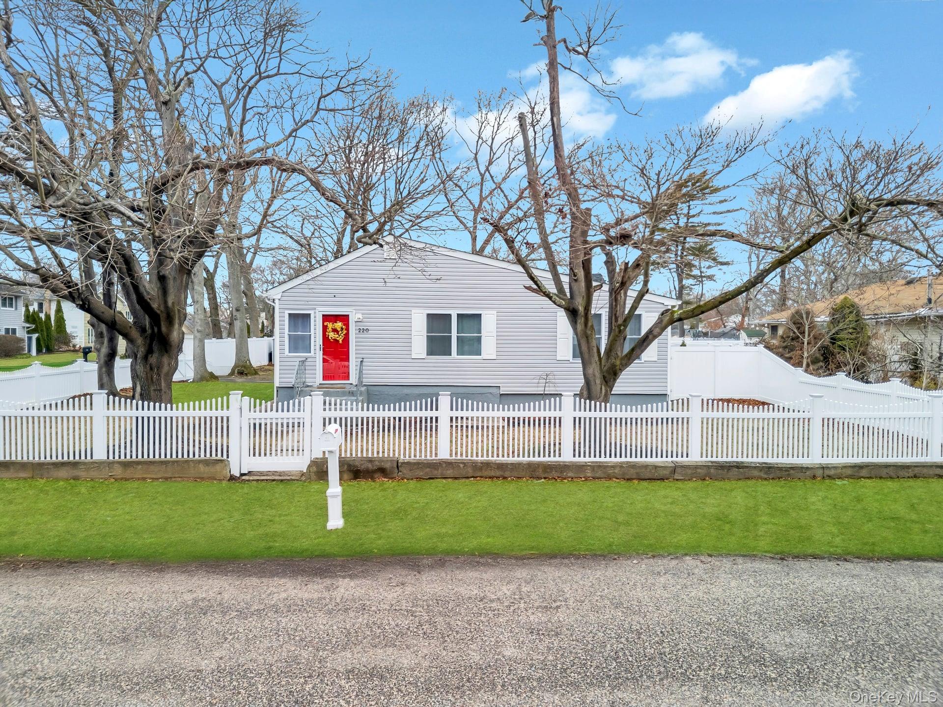 220 Woodycrest Drive