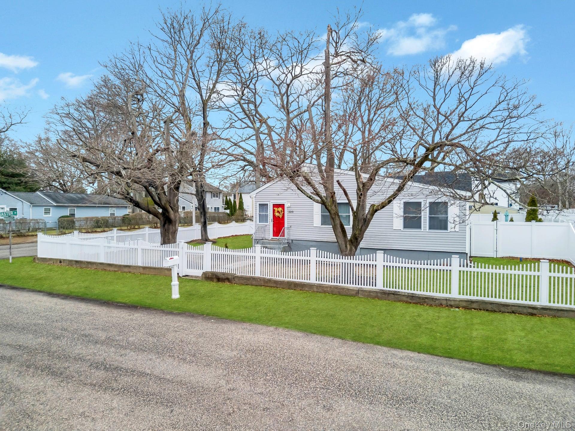 220 Woodycrest Drive