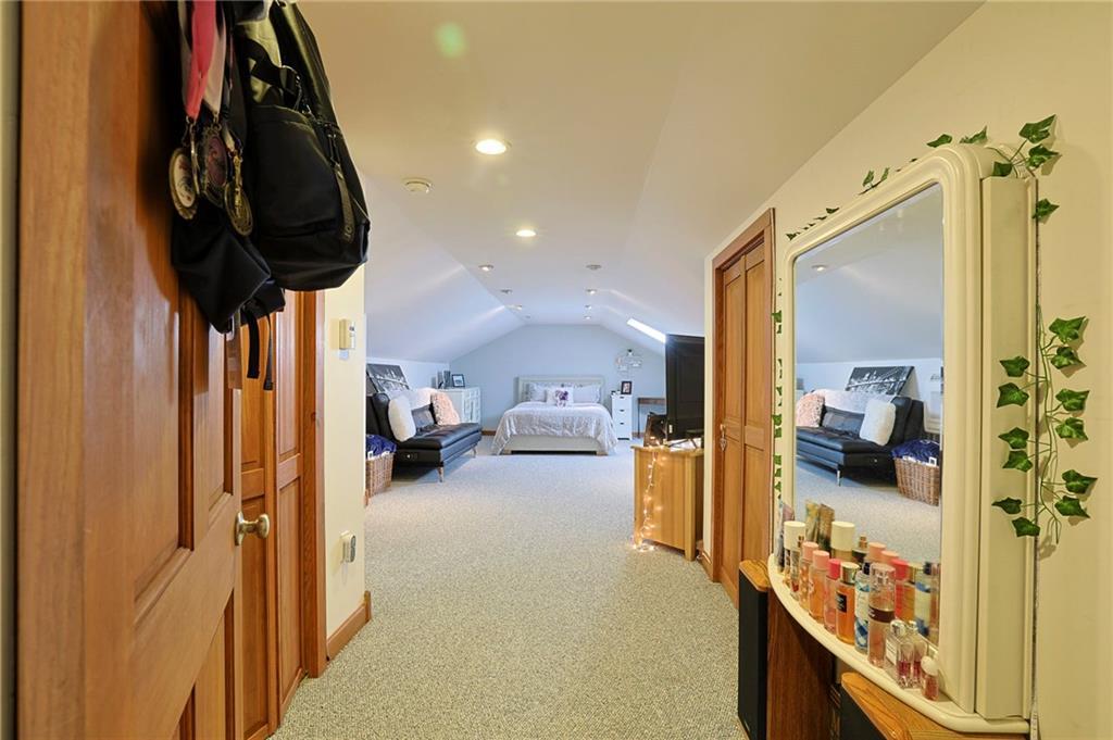 257 W Main Street, Port Jervis, New York image 32