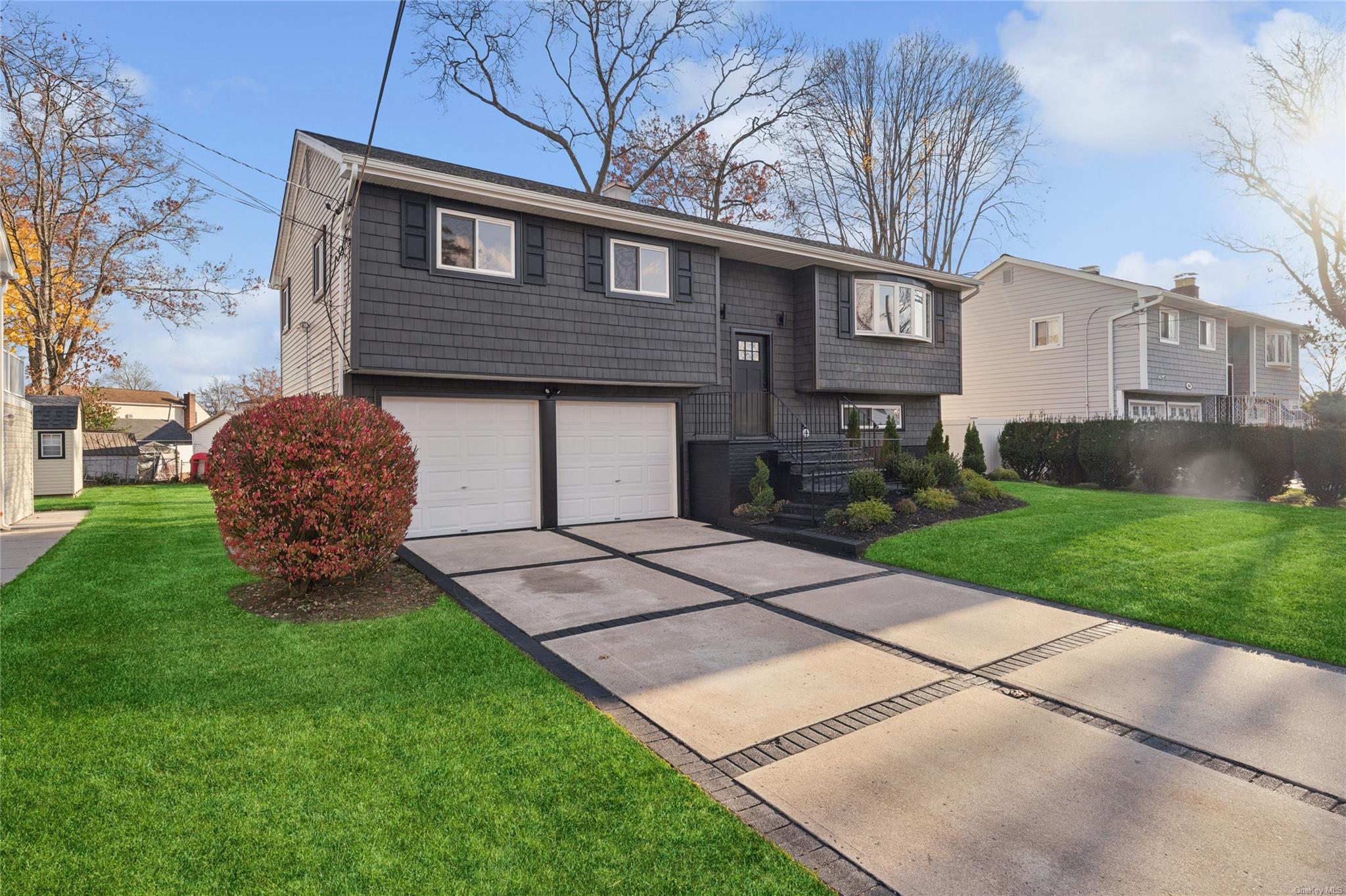 807 Iris Pl Pl, West Hempstead, New York image 3