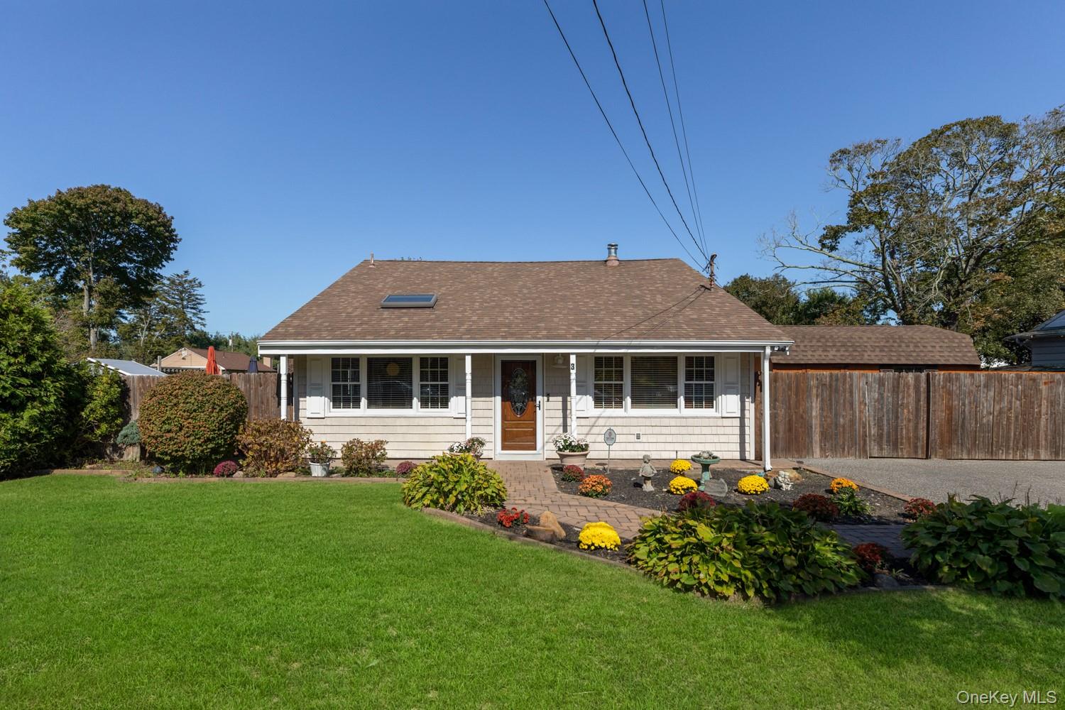 3 Hoover Court