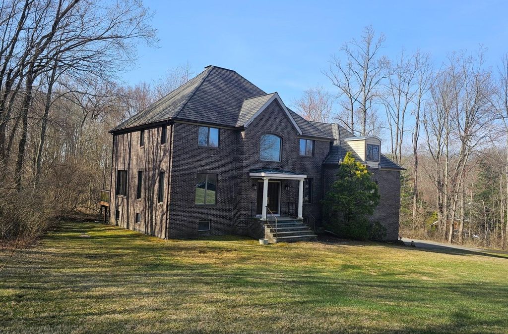 listing image 0
