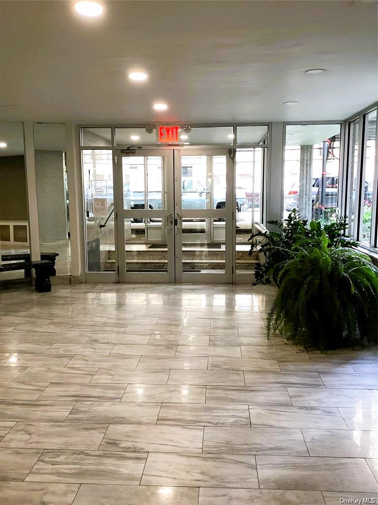 Photo of 3176 Decatur Avenue Ave #4F, Bronx, NY 10467 (MLS # 1065986)