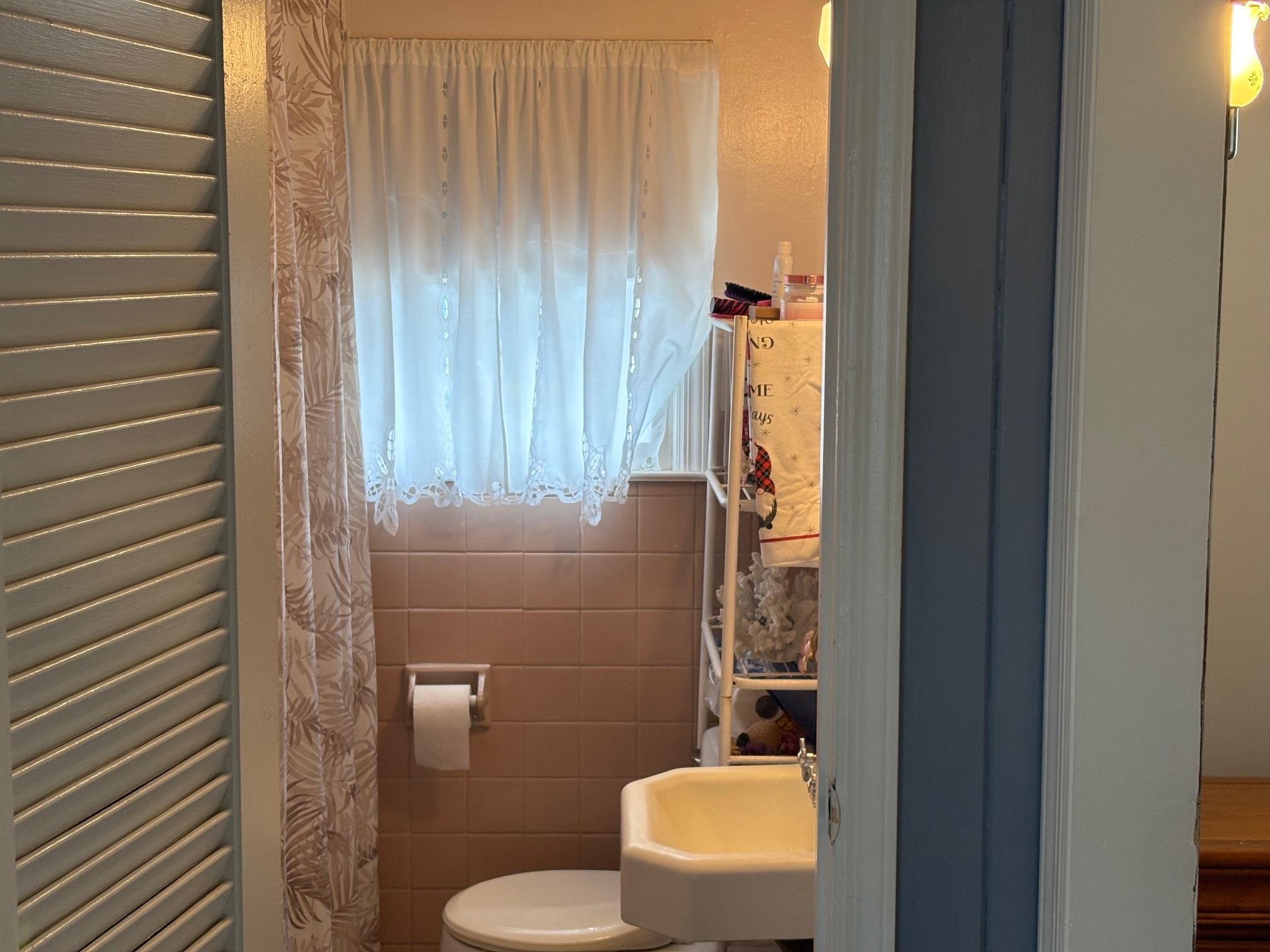 232 Belmont Avenue, West Babylon, New York image 8