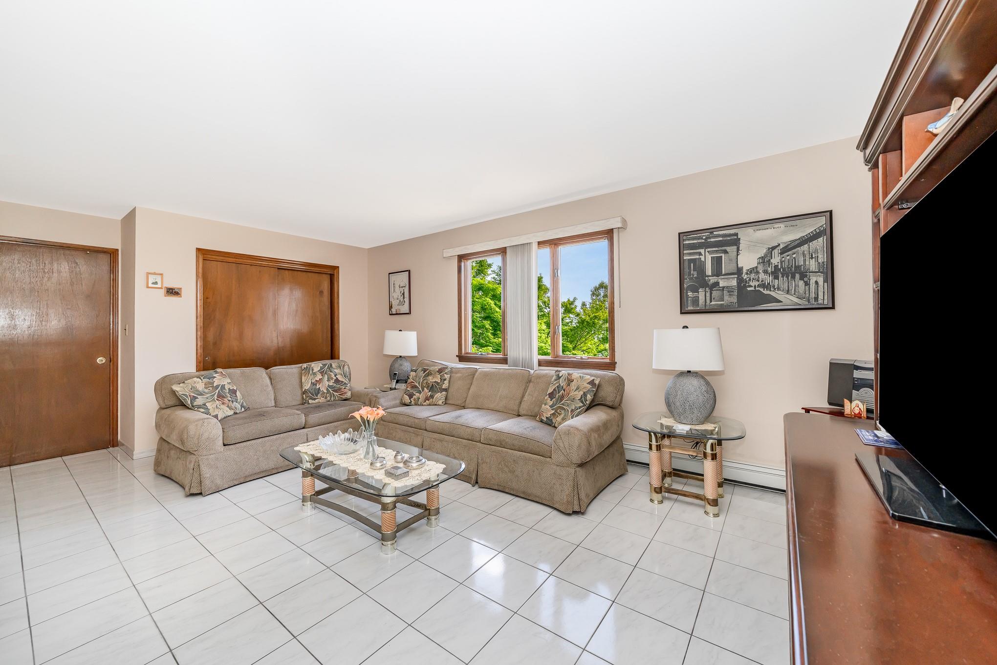 3363 Austin Avenue, Wantagh, New York image 19