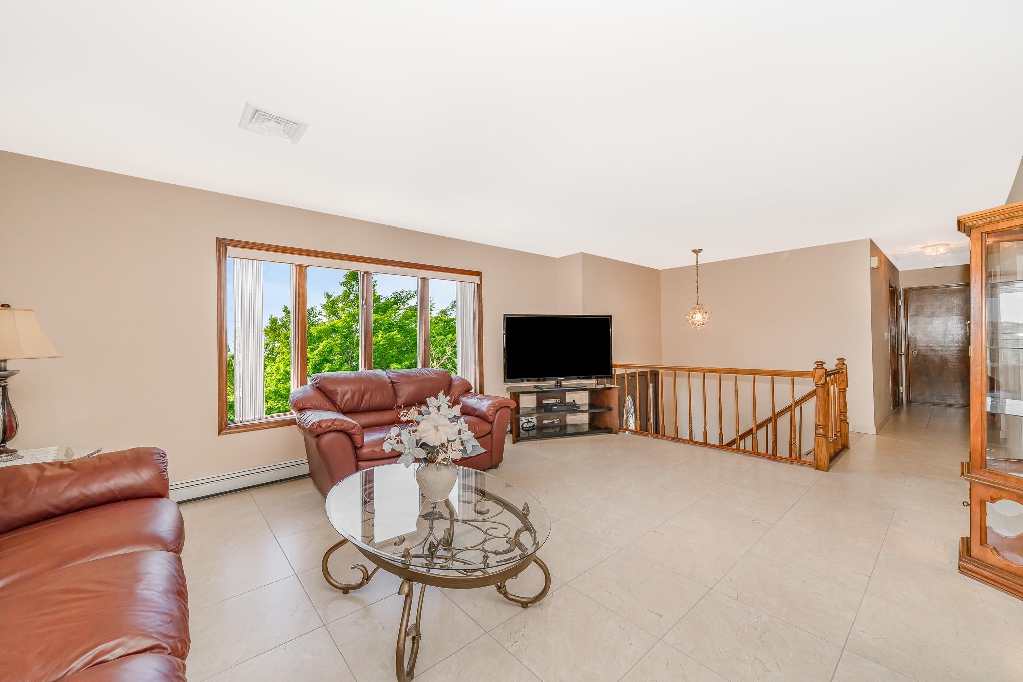 3363 Austin Avenue, Wantagh, New York image 9