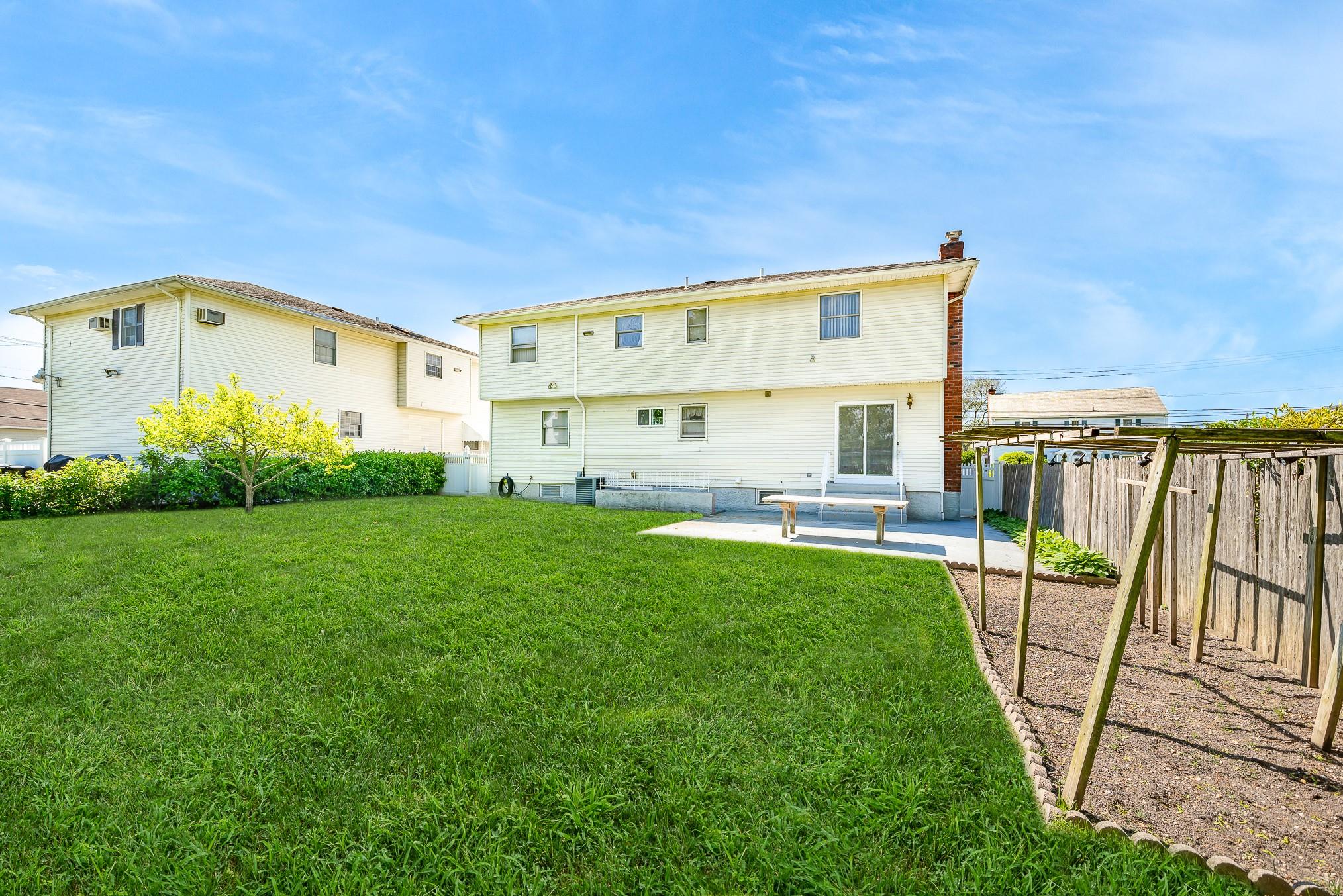 3363 Austin Avenue, Wantagh, New York image 5
