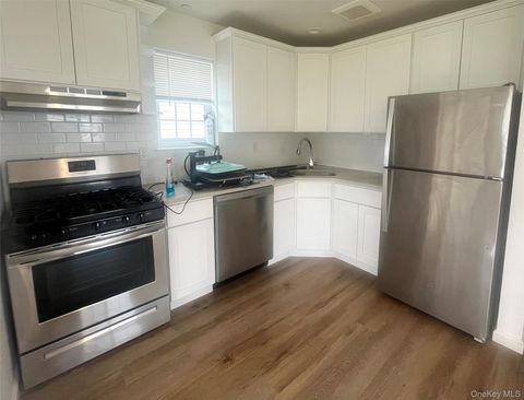 Apartment For Rent - 6261 De Costa Avenue<br/> Arverne, NY 11692