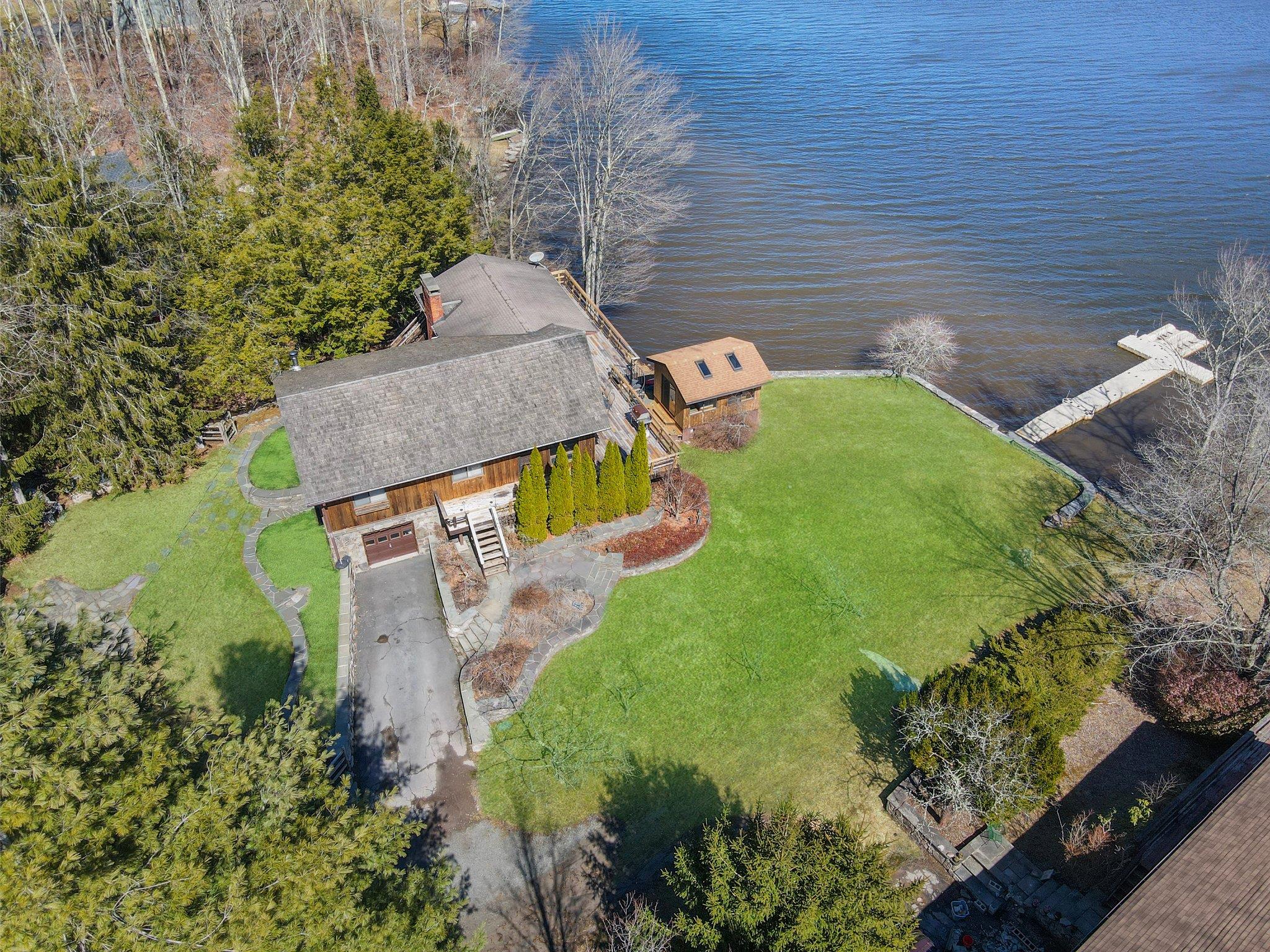 9 Cedar Lane, Swan Lake, New York image 19