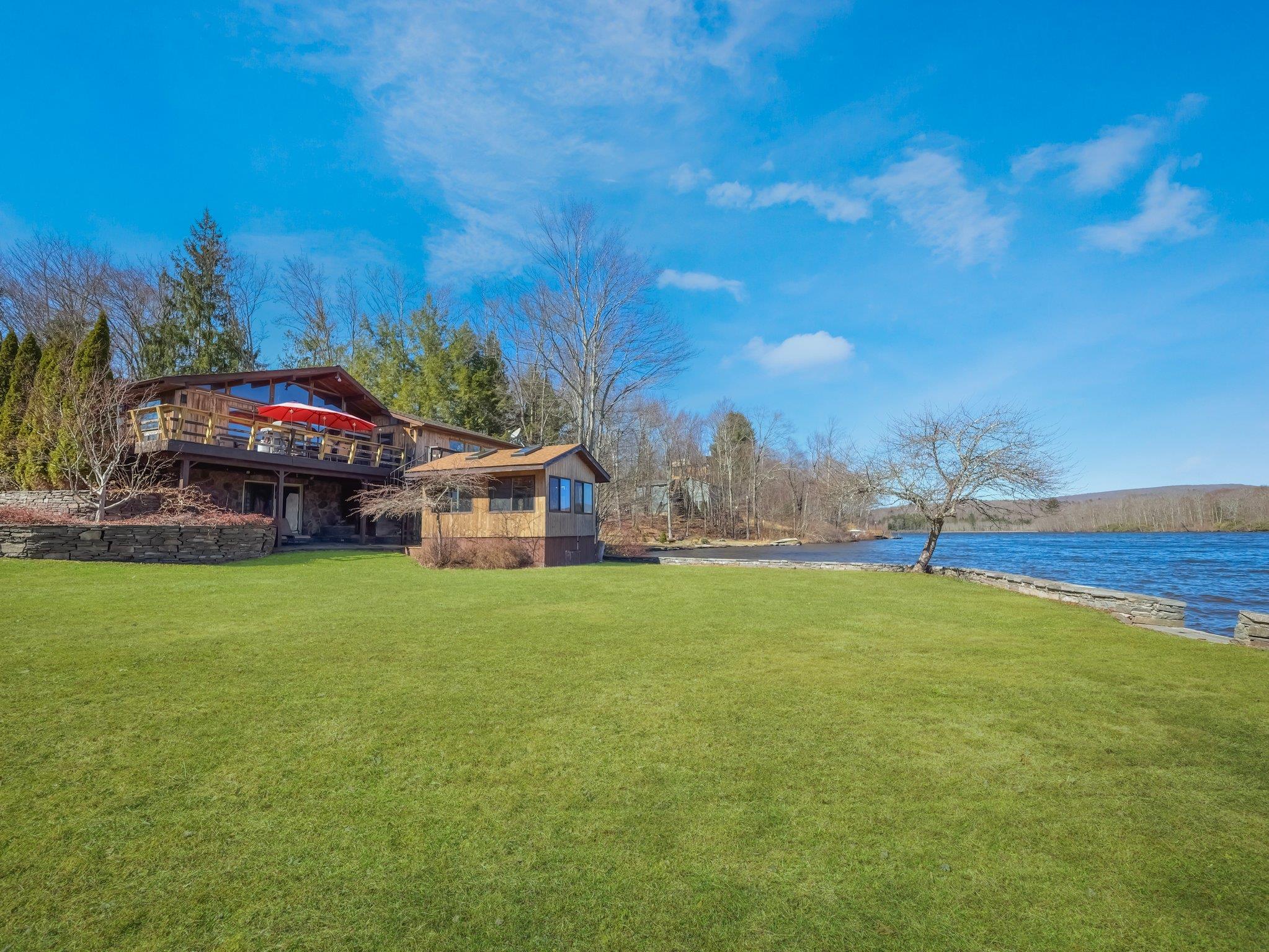 9 Cedar Lane, Swan Lake, New York image 1