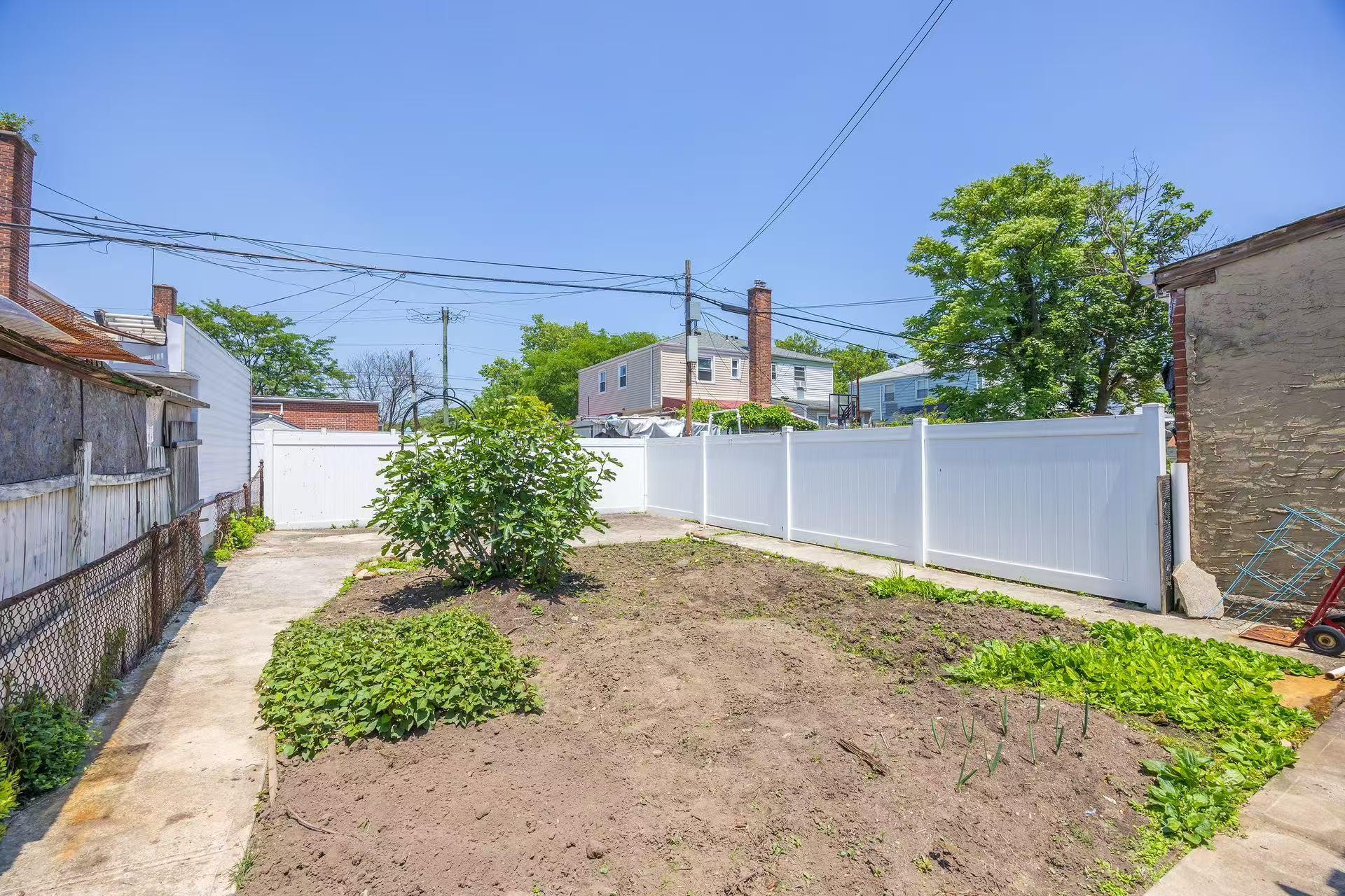 15409 58th Avenue, Flushing, New York image 4