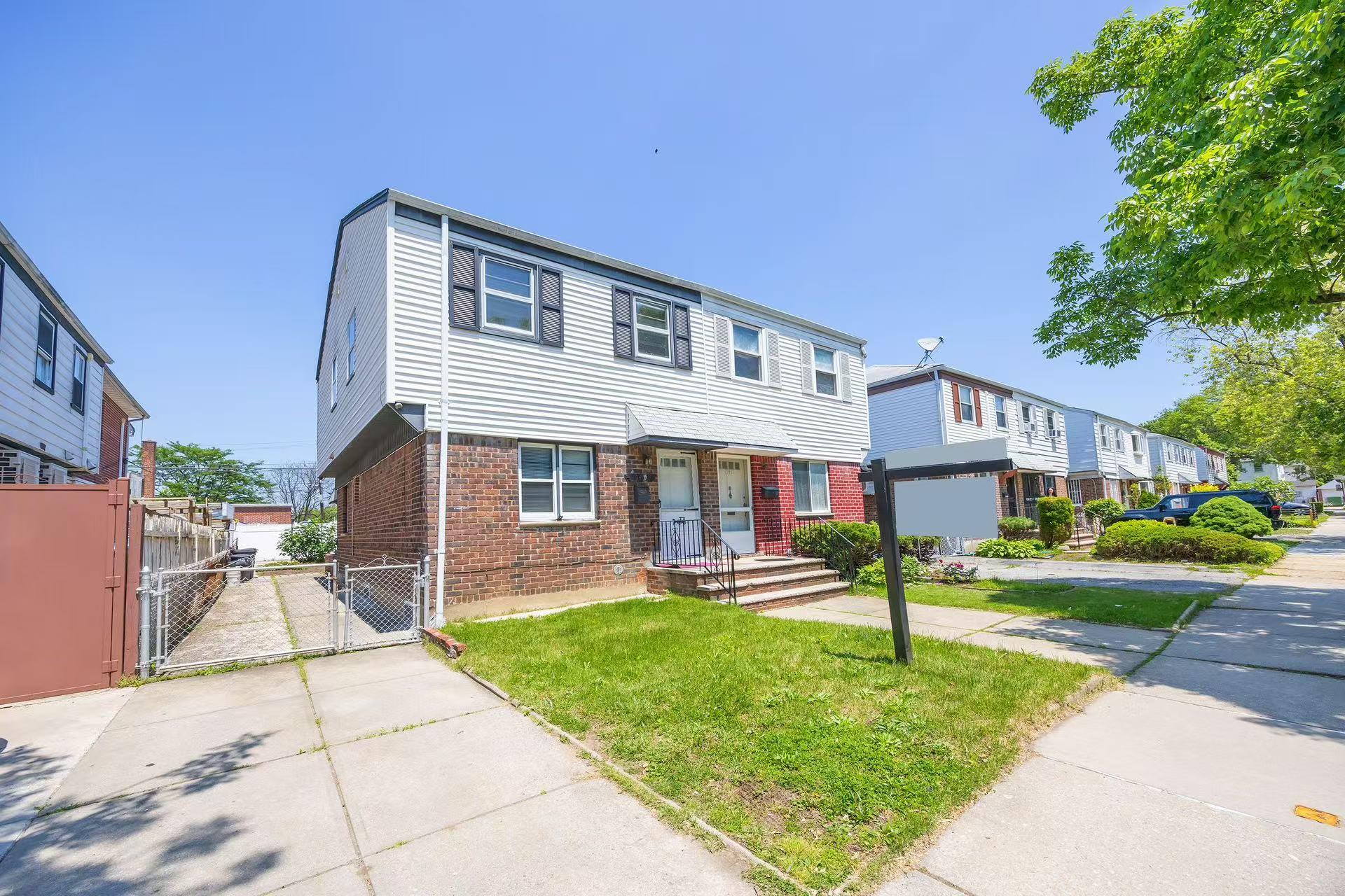 15409 58th Avenue, Flushing, New York image 3