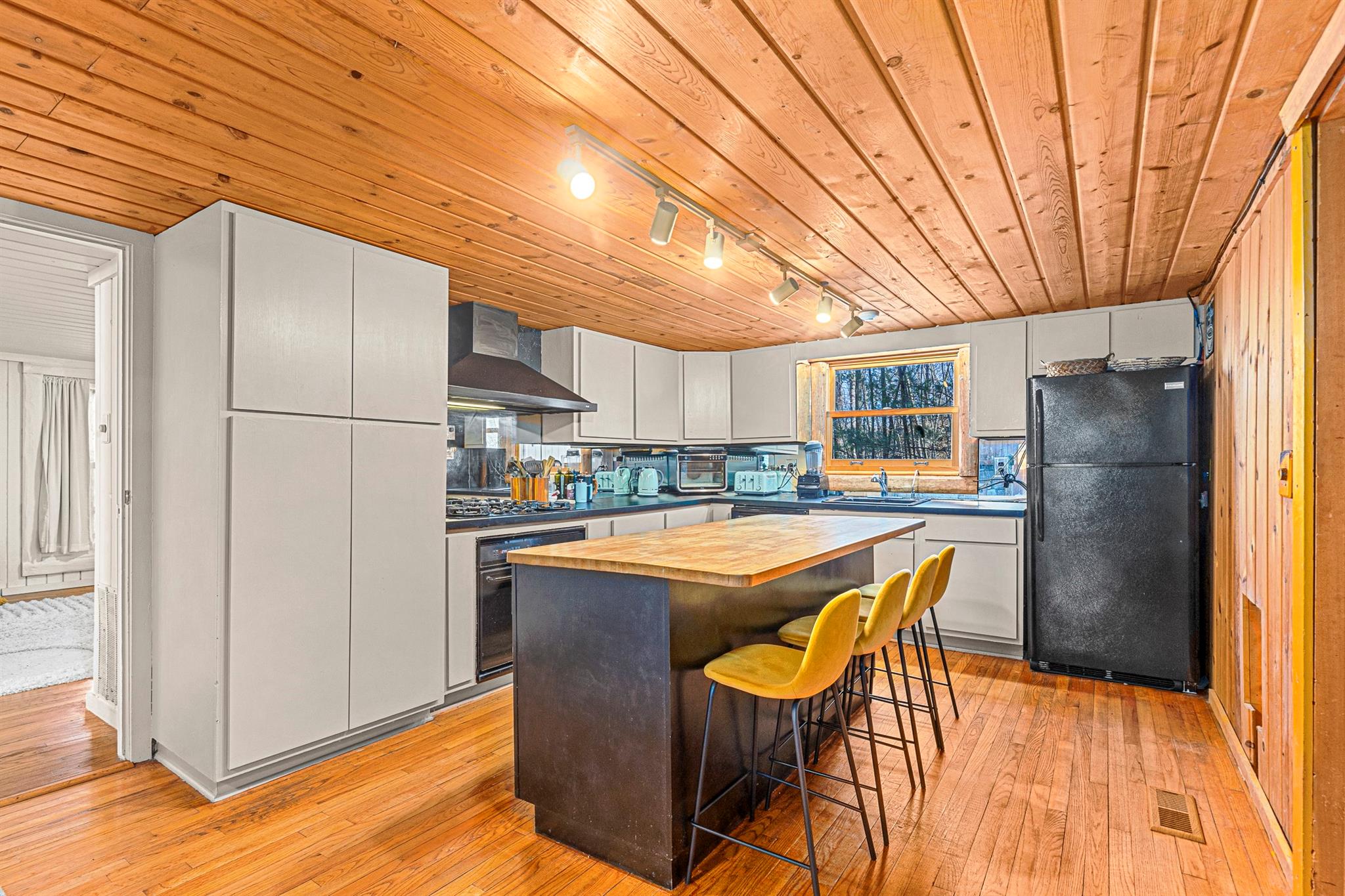 79 Torre Rock Road, Red Hook, New York image 15