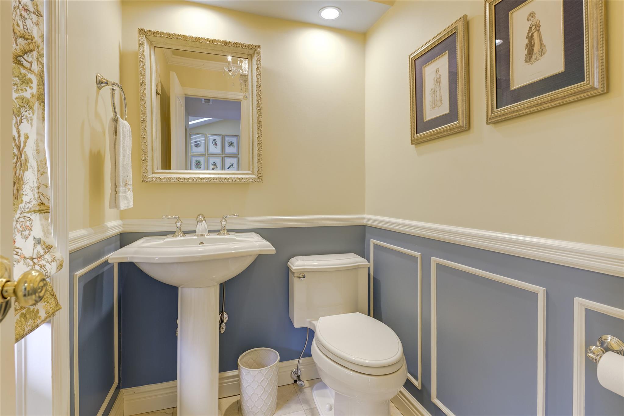 28 Driftwood Drive, Port Washington, New York image 17