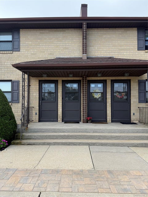 Condo For Sale - 723 Wantagh Avenue<br/> Wantagh, NY 11793