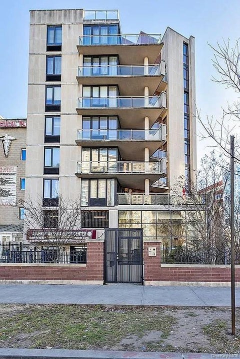 Condo For Sale - 2833 Ocean Parkway #B5<br/> Brooklyn, NY 11235