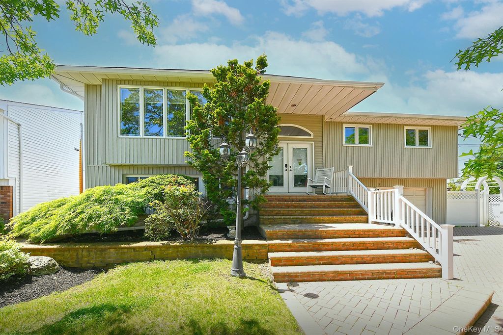 Photo of 2167 Legion Street, Bellmore, NY 11710 (MLS # 1006409)