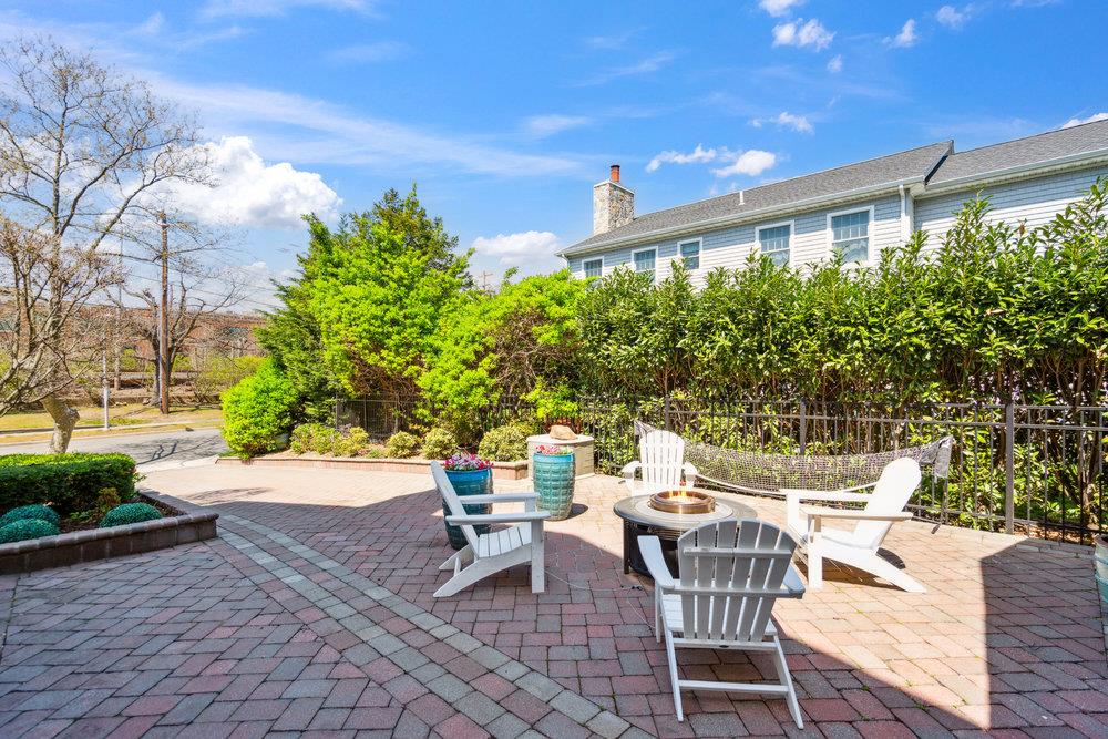 1 Chestnut Street, Garden City, New York image 26